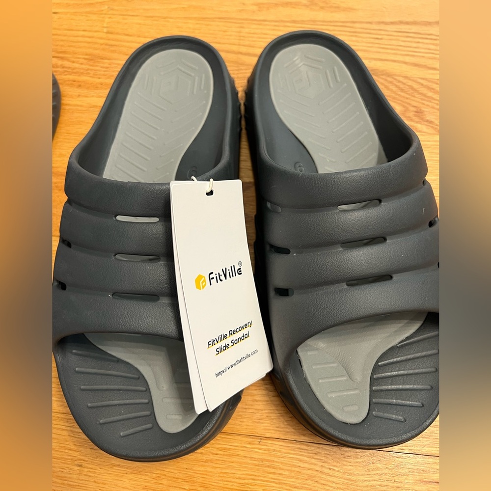 Fitville recovery slide on sandals